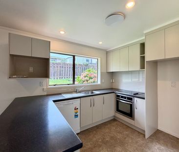 28A Birman Close, Half Moon Bay, Auckland - Photo 3