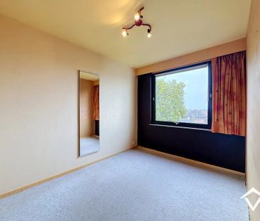 Ruim appartement met 3 slaapkamers, garage en terras te Roeselare - foto 6