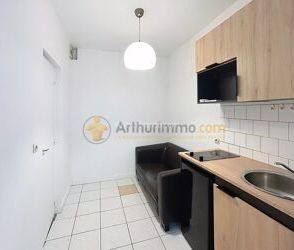 Location Studio 1 pièces 9 m2 à Reims - Photo 4