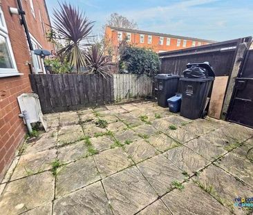 Ambleside Close, London, E9 - Photo 6