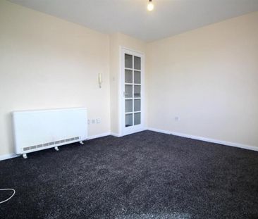 1 Bedroom Flat - Studio To Let - Photo 6