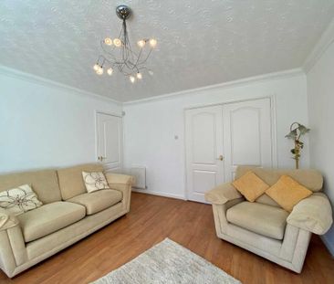3 bedroom semi-detached house to rent - Photo 3