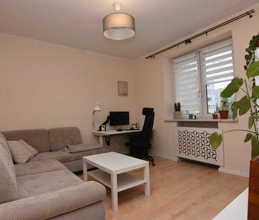 Znakomite 2 pokoje ul.Cicha 3 minuty od Silesii City Center - Photo 1