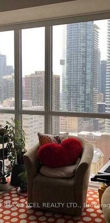 Ted Rogers / Bloor St Beautiful Spacious 1Bdrm Open Concept Kitchen - Photo 1