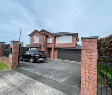 5 bedrooms in Macleans Zone - Photo 1