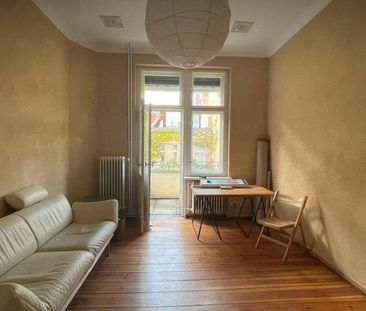 Helle 1-Zimmer-Wohnung im Seitenflügel – befristet bis 31.03.2026 - Photo 1