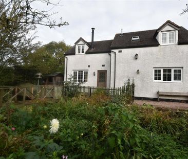 1 bedroom semi-detached house to rent - Photo 1