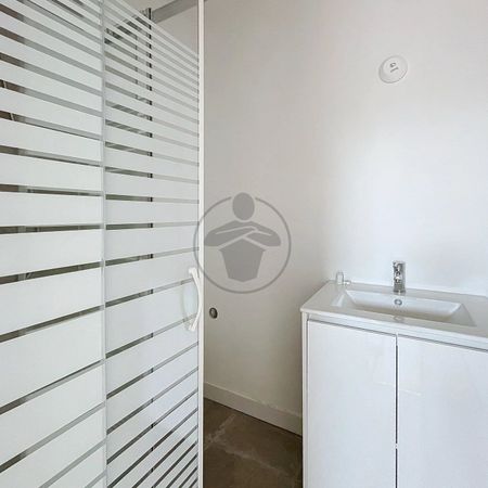 Location Appartement 2 pièces 30 m2 à Saint-Quentin - Photo 4