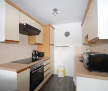 1 bedroom Flat To Let - Photo 6