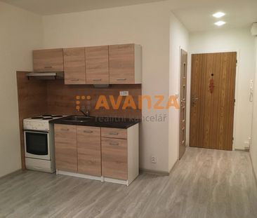 Pronájem bytu 1+1 34 m² - Photo 1