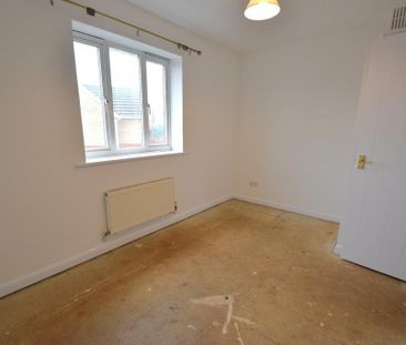 2 bedroom semi-detached house to rent - Photo 4