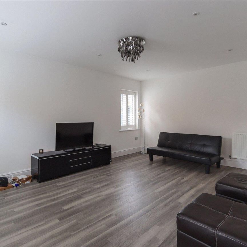 Rounton Close, Watford, Hertfordshire, WD17 - Photo 1