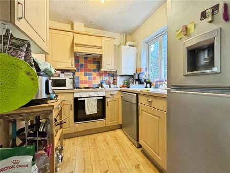 2 bedroom terraced house to rent - Photo 5