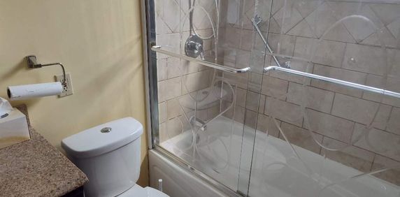 4 1/2 à louer - Photo 2