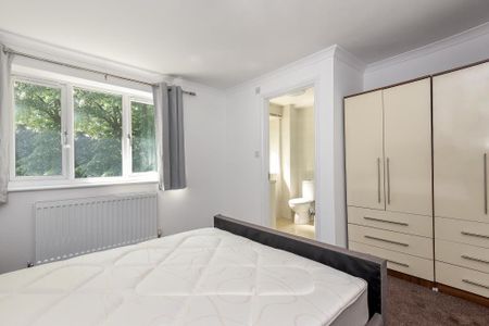 1 bedroom flat to rent - Photo 4
