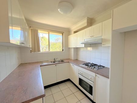 6/158-160A Harrow Road, Kogarah, NSW 2217 - Photo 4