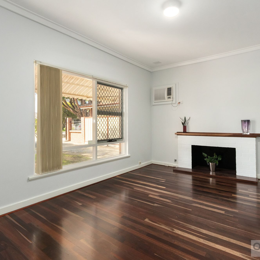 216 Keymer Street - Photo 1