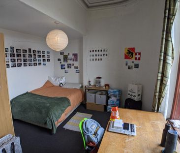 3 bedroom flat to rent - Photo 5