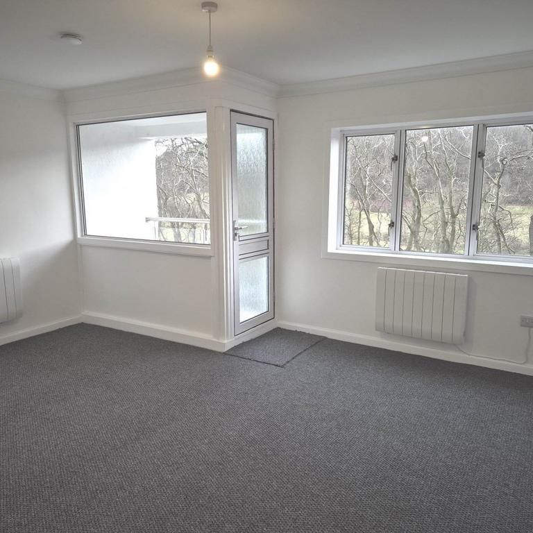 3 bedroom maisonette to rent - Photo 1