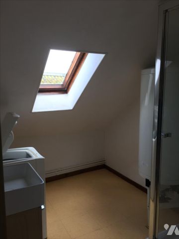 rue du Président René Coty Appartement de Type 2 au 2ème étage - Photo 5