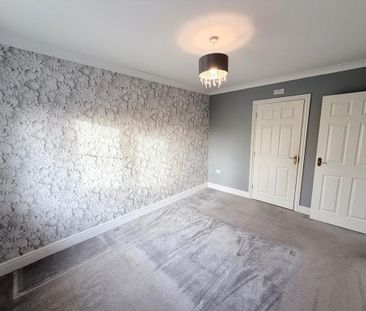 3 bedroom semi-detached house to rent - Photo 6