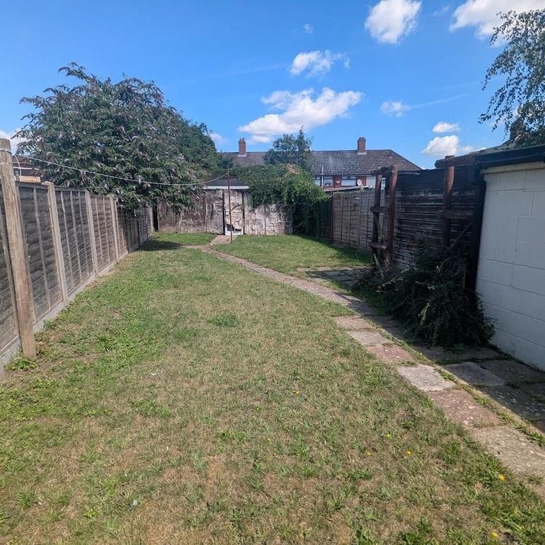 5 bedroom house share to rent - Photo 1