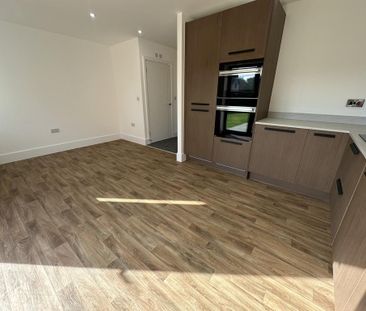 4 bedroom property to rent - Photo 6