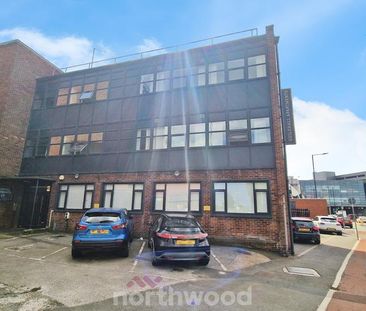 Studio to rent - Photo 5