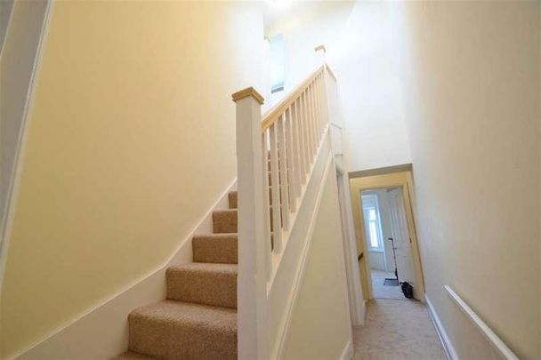 Dorchester, DT1 - Photo 1