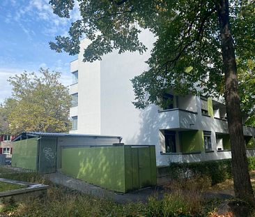Freiburg Institutsviertel- moderne, möbliere 2 ZW- NUR für studentische 2er WG. Bezugsfrei 1. 12. - Photo 2