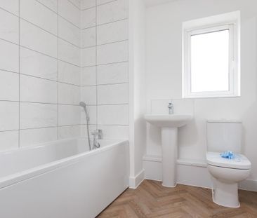 5 bedroom detached house to rent - Photo 6