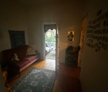 Preston - Photo 1