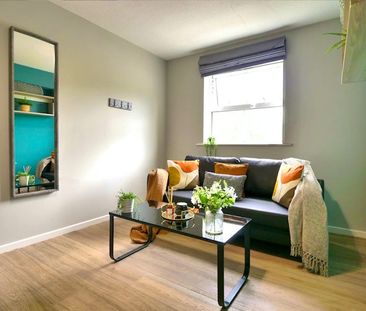 Classic 3 bed Apartment - Photo 2