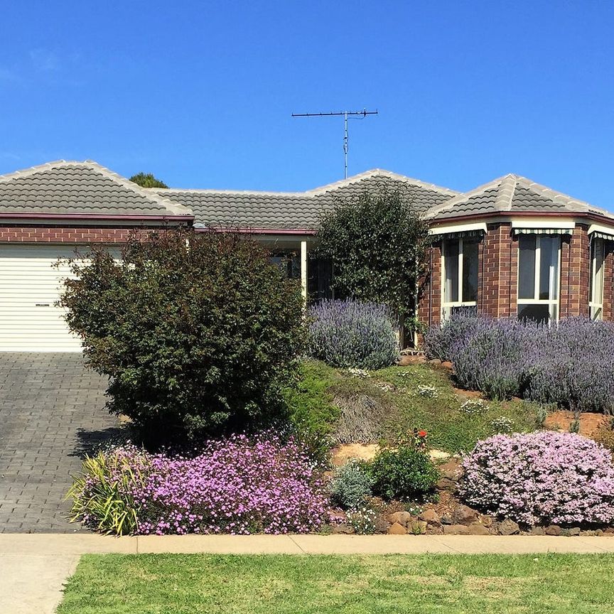 Convenient and Popular Location - Photo 1