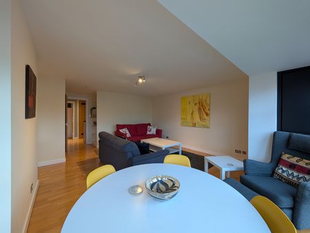 2 bedroom apartment to rent - Photo 4