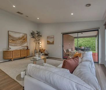 Perfect Location!! - Photo 2