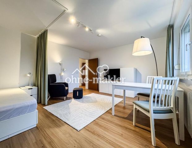 Zum grünen Innenhof: Möbliertes Zimmer in großzügiger 2er WG - Foto 1