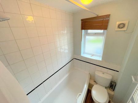 1 bedroom terraced house to rent - Photo 5