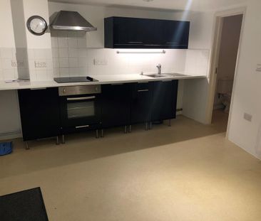 1 bedroom apartment to rent - Photo 6