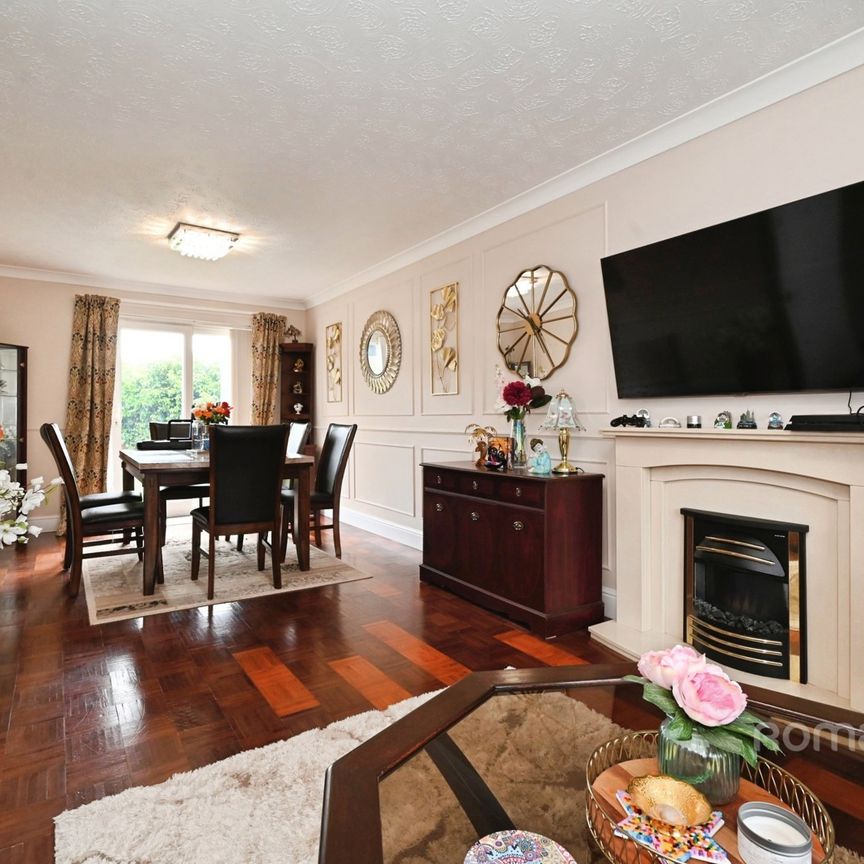 4 bedroom house to rent - Photo 1