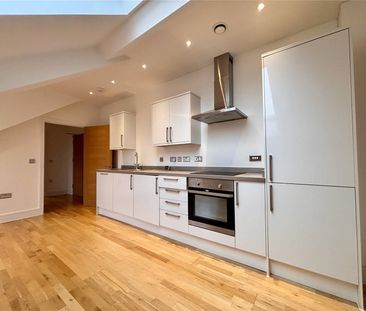 Bartley Way, Hook, Hampshire, RG27 - Photo 2