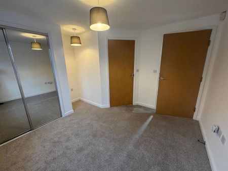 2 bedroom apartment to rent - Photo 4