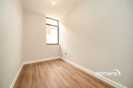 Broad Street, Wokingham, Berkshire, RG40 - Photo 4