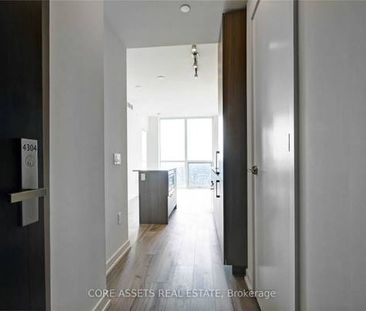 The Perfect Executive Suite Located In The Heart of Yorkville! - Photo 4