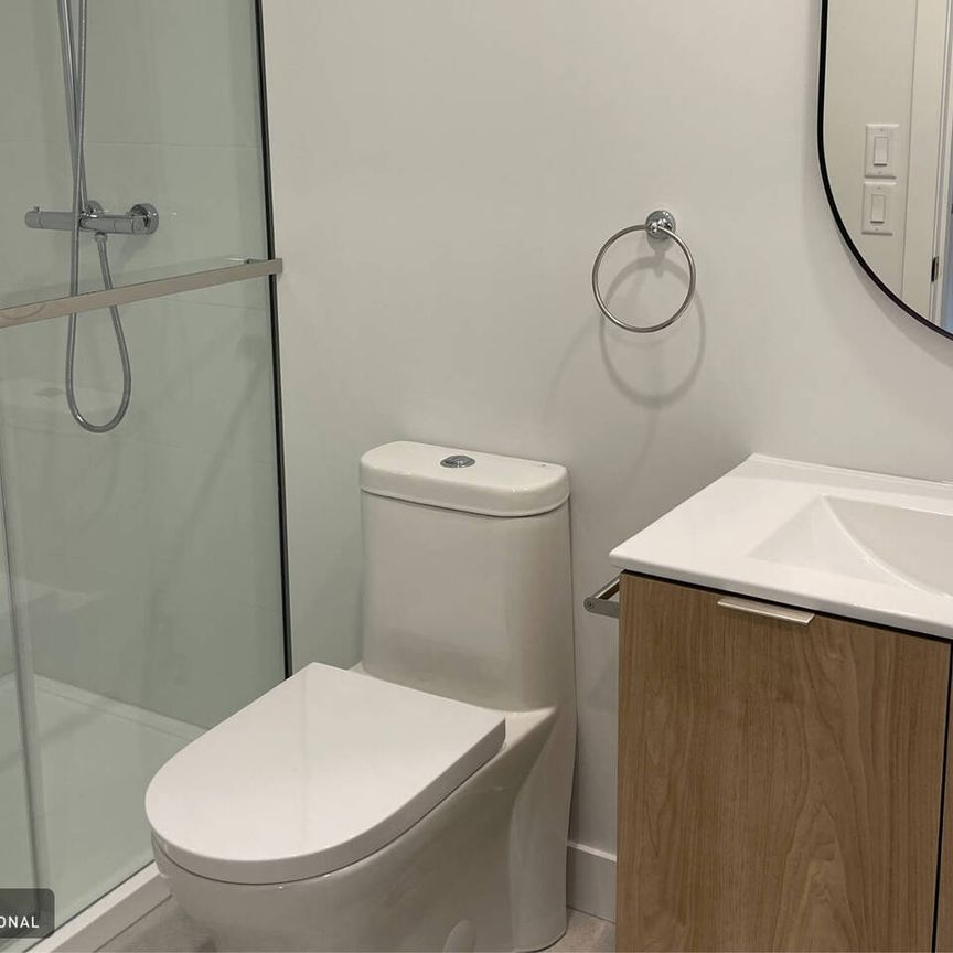 MC135 - Loft Centre-Ville, Montreal - Photo 1