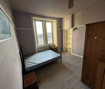 1 Bedroom Property To Rent - Photo 4