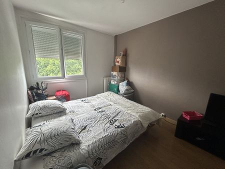 Location Appartement 2 pièces 43m² TROYES 10000 - Photo 2