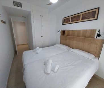 Piso de alquiler en Puerto de la Duquesa - Photo 6