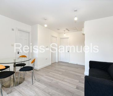 3 bedroom apartment to rent - Photo 2