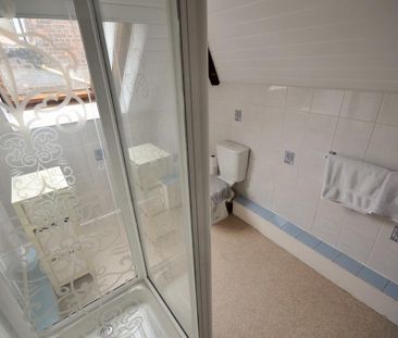 2 bedroom flat to rent - Photo 5